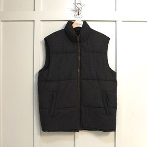 Men’s Gap Charcoal Grey Wool Puffer Vest